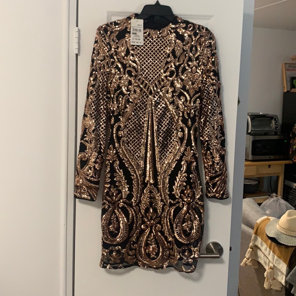 Sequins black and gold dress